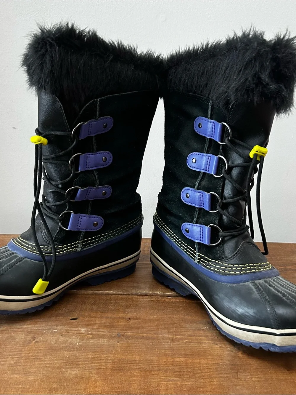 Girls Sorel Winter Snow Boots Youth Purple Size 4